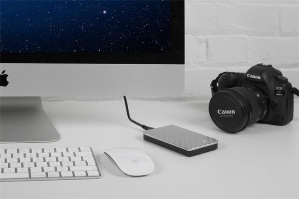 2,5" HDD (merevlemez), 2TB, USB 3.0, VERBATIM "Store n Go", ezüst - Image 4