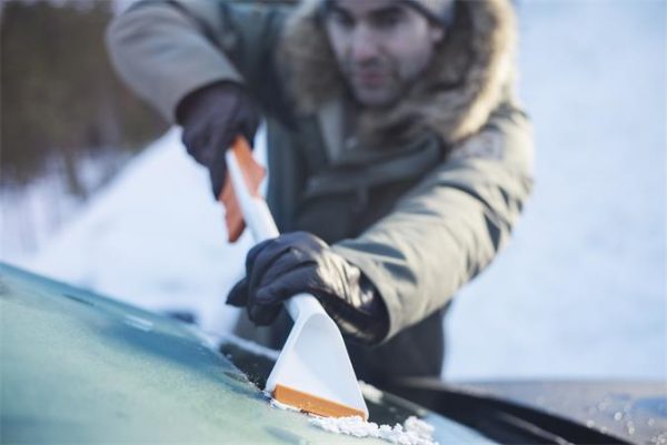 Jégkaparó és kefe, FISKARS SnowXpert™ - Image 4